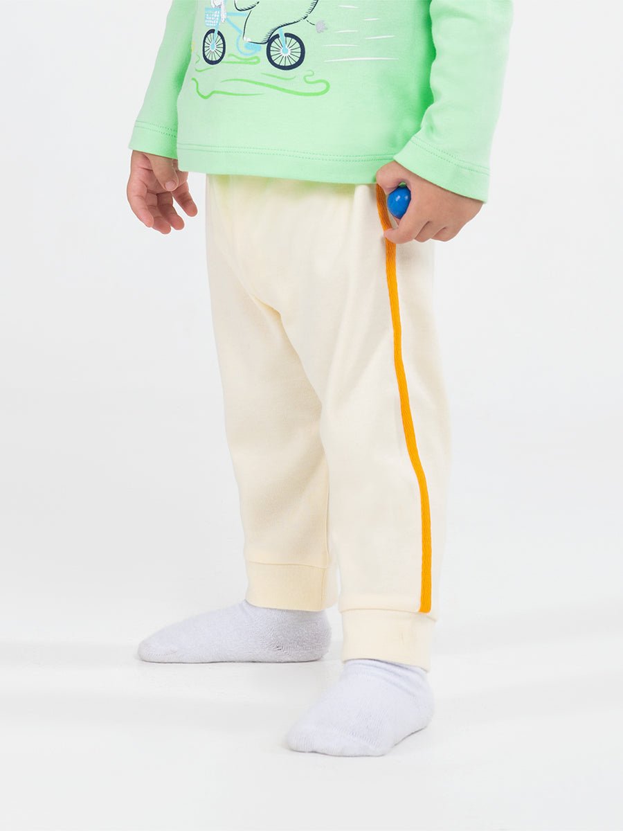 CWNB 70082-21-285 - Cherubino newborn baby boys ecru pants with hello elefunto embroidery - model1