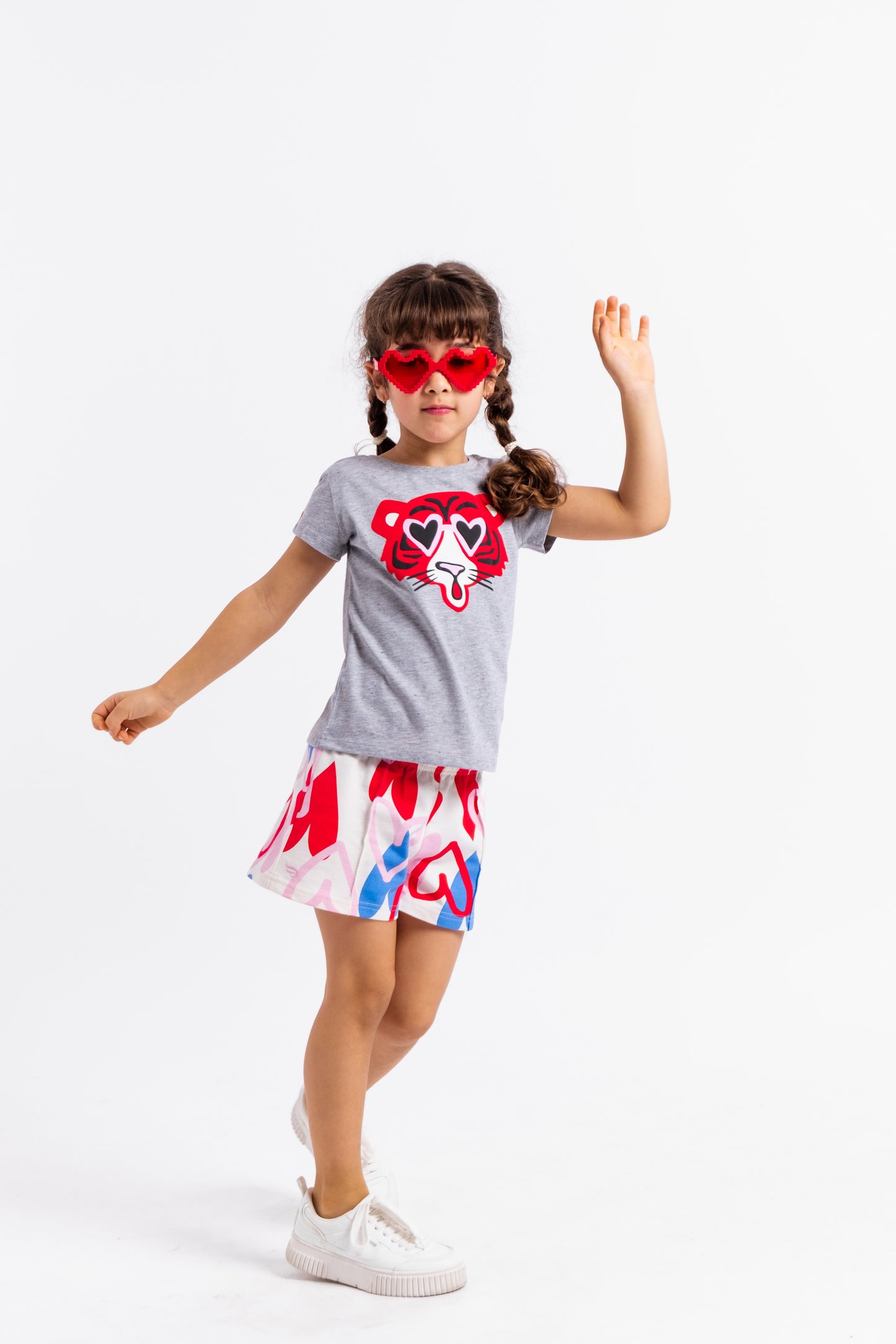 Cherubino Girls' Playful Heart Shorts – Ideal for Back to School and Everyday Adventures