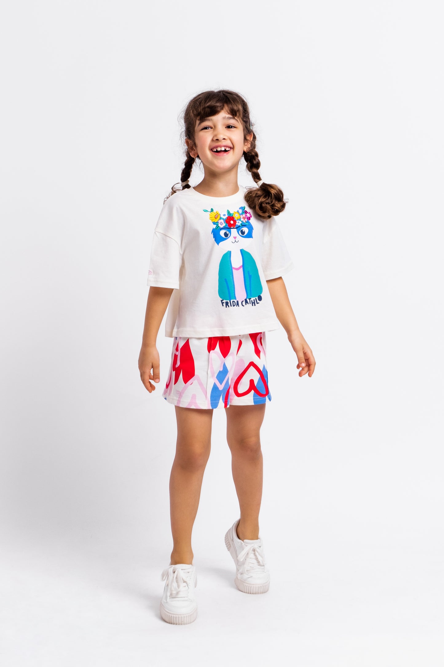 Cherubino Girls' Playful Heart Shorts – Ideal for Back to School and Everyday Adventures